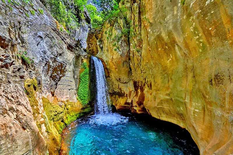 در دره Sapadere شنا کنید