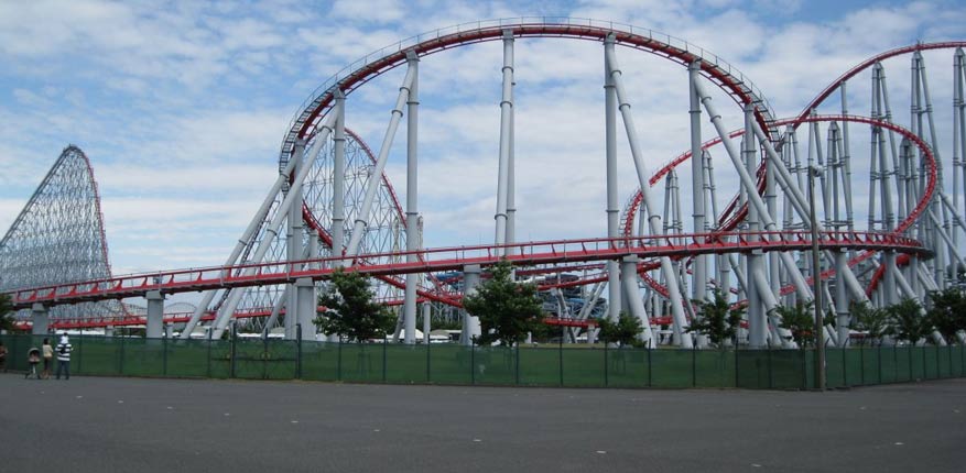 اژدهای فولادیی 2000، ژاپن