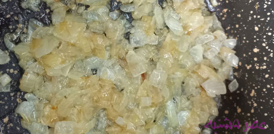 پیاز برای قیمه مجلسی