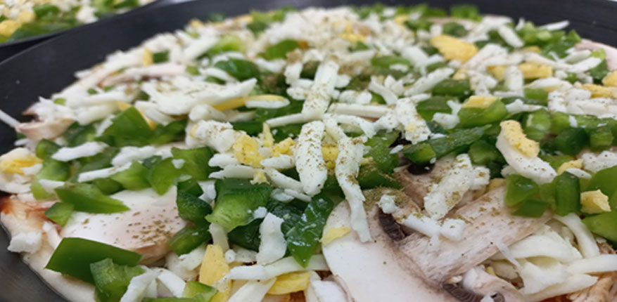 پیتزا قارچ و مرغ