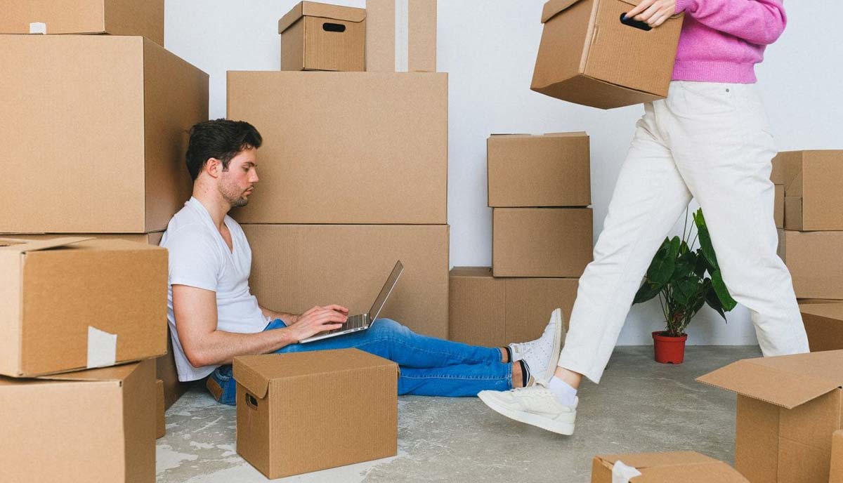 بهترین تغذیه برای روز اسباب کشی با توجه به آب و هوای اصفهان
