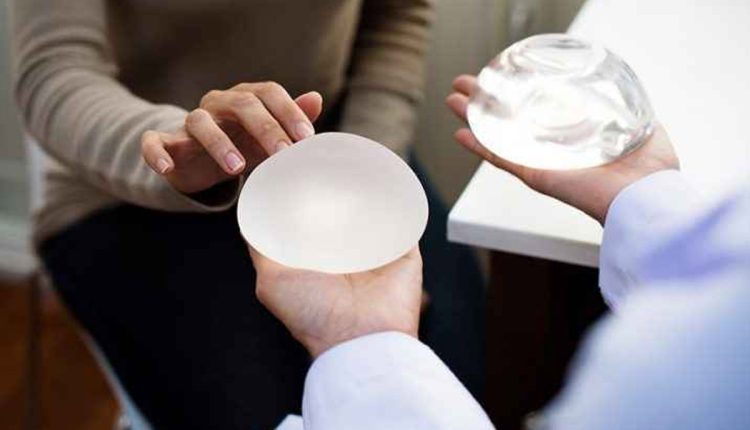 پروتز موتیوا بهتره یا منتور؟ بهترین برندهای پروتز سینه