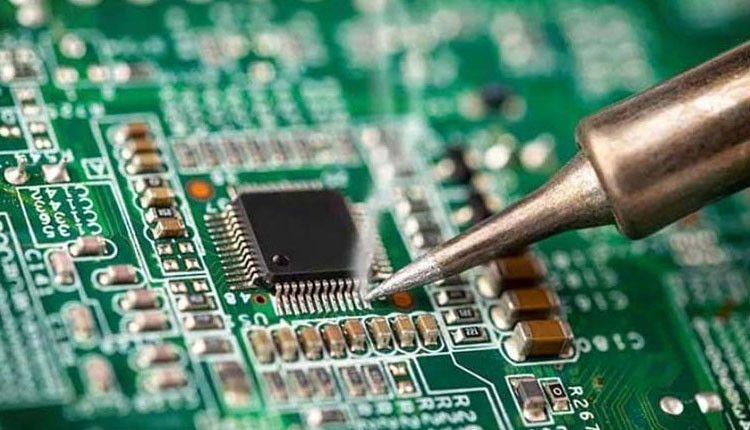 مونتاژکاری بردهای الکترونیکی