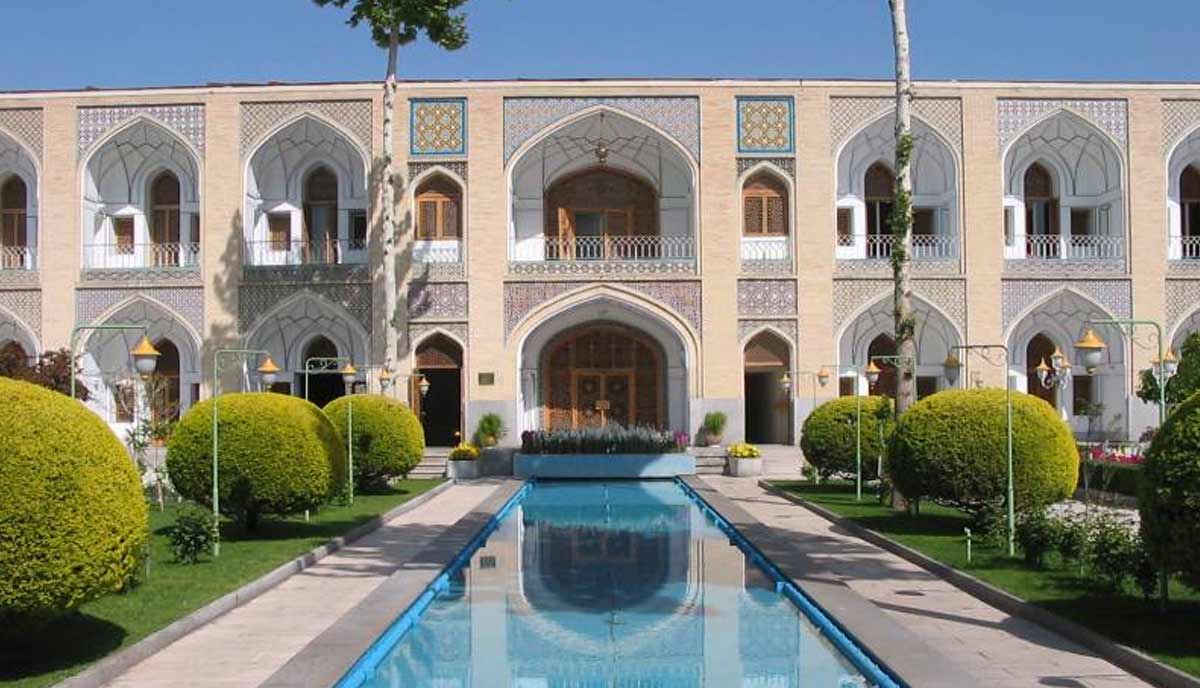 رستوران ها و کافی‌ شاپ ‌های هتل عباسی اصفهان